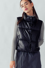 Load image into Gallery viewer, Rowan Puffer Vest (Available in 3 colors)