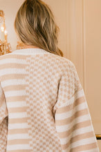 Load image into Gallery viewer, Kaia Checkered Cardigan