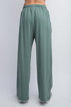 Load image into Gallery viewer, Whit Wide Leg Sweatpants