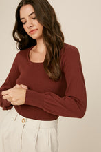 Load image into Gallery viewer, Final Few: Evelyn Lightweight Sweater
