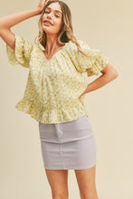 Load image into Gallery viewer, Collins Floral Blouse