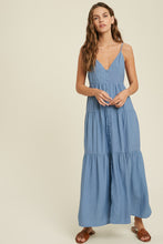 Load image into Gallery viewer, Dorit Chambray Dress